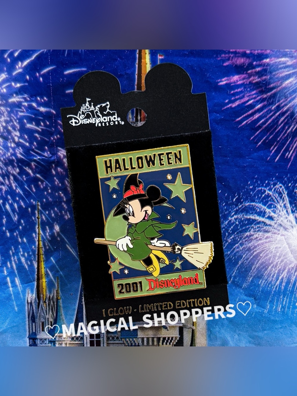 Disney Parks Disneyland Halloween Minnie Mouse Glow in the Dark Pin LE